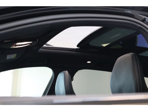 Volvo  XC60 T6 350PK Plus Black Edition | Trekhaak | 360 | Getint Glas | Adap Cruise | HK Audio. | Blis ActivLease financial lease