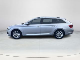Skoda Superb 1.4 TSI PHEV iV Business Edition | 1.600 KG Trekgewicht | Panoramadak | Achteruitrijcamera | Park...