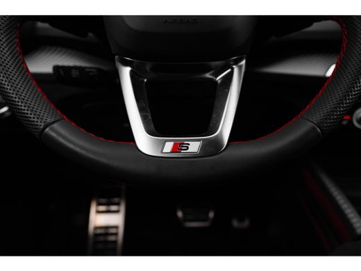 Audi Q2 35 TFSI S Edition 150 PK | Trekhaak | Achteruitrijcamera | Matrix LED Koplampen | Luxe Lederen Be... ActivLease financial lease