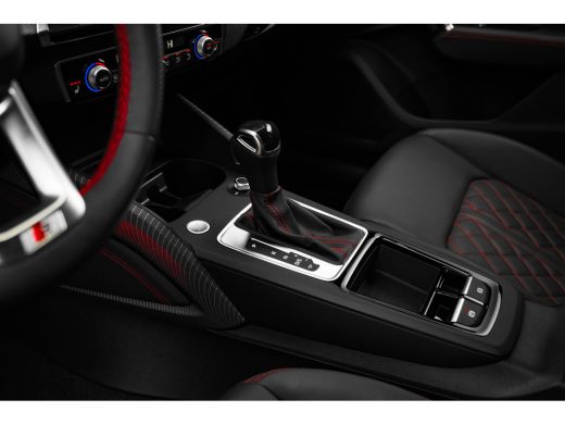 Audi Q2 35 TFSI S Edition 150 PK | Trekhaak | Achteruitrijcamera | Matrix LED Koplampen | Luxe Lederen Be... ActivLease financial lease