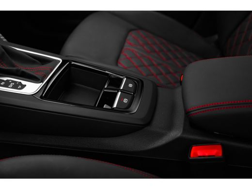 Audi Q2 35 TFSI S Edition 150 PK | Trekhaak | Achteruitrijcamera | Matrix LED Koplampen | Luxe Lederen Be... ActivLease financial lease