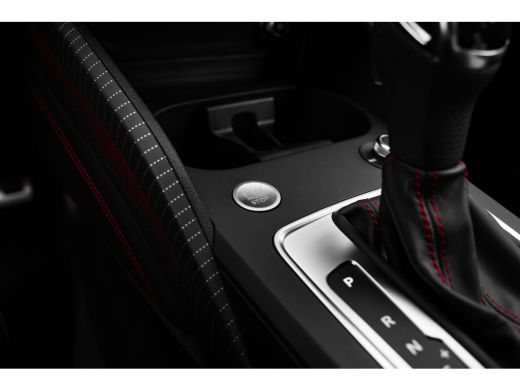 Audi Q2 35 TFSI S Edition 150 PK | Trekhaak | Achteruitrijcamera | Matrix LED Koplampen | Luxe Lederen Be... ActivLease financial lease