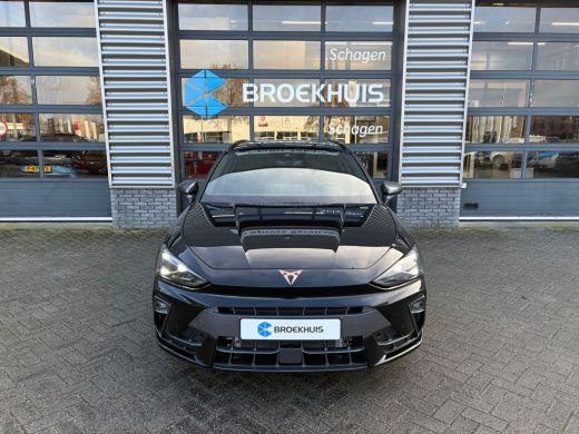 CUPRA Leon Sportstourer 1.5 e-Hybrid 204 pk 6-DSG | Achteruitrijcamera | Elektrische achterklep | Stoel/stuur verwarming ActivLease financial lease