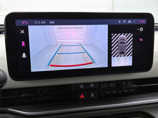 Fiat 600 1.2 Hybrid Bicolore CAMERA | CLIMA | DODEHOEKDETECT | NAVI-CARPLAY ActivLease financial lease