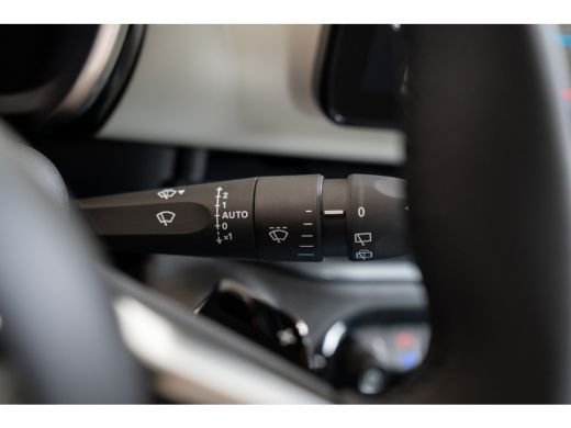 Fiat 600 1.2 Hybrid La Prima | 8 Jaar Garantie | Climate Controle | Camera | Navigatie | Parkeersensoren |... ActivLease financial lease