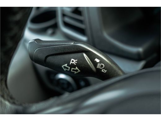 Ford Transit Custom 2.0 TDCI L1H1 | 1e EIG. | 130pk | Automaat | LED | Camera | Stoelverw. | Cruise | Airco ActivLease financial lease