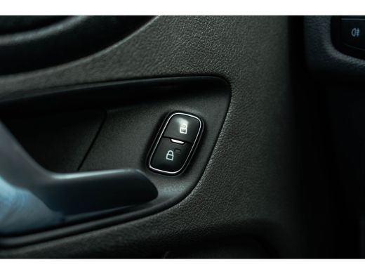 Ford Transit Custom 2.0 TDCI L1H1 | 1e EIG. | 130pk | Automaat | LED | Camera | Stoelverw. | Cruise | Airco ActivLease financial lease