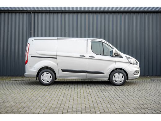 Ford Transit Custom 2.0 TDCI L1H1 | 1e EIG. | 130pk | Automaat | LED | Camera | Stoelverw. | Cruise | Airco ActivLease financial lease