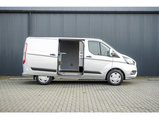 Ford Transit Custom 2.0 TDCI L1H1 | 1e EIG. | 130pk | Automaat | LED | Camera | Stoelverw. | Cruise | Airco ActivLease financial lease