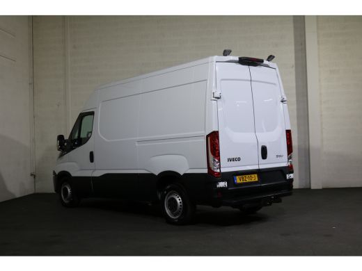 Iveco Daily 35S14 L2 H2 Airco 3.5t Trekhaak ActivLease financial lease