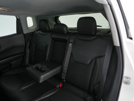 Jeep Compass 1.3T Limited (INCL-BTW) *LEATHER-MICROFIBRE | FULL-LED | NAVI-FULLMAP | KEYLESS | COMFORTSEATS | ... ActivLease financial lease