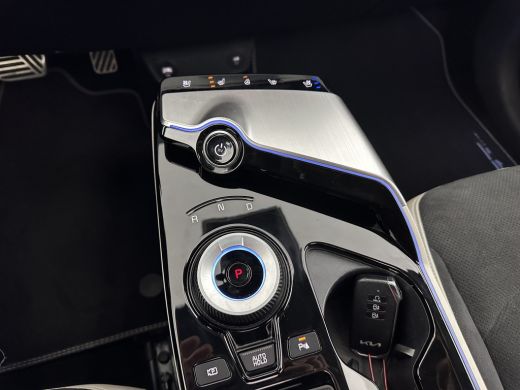 Kia EV6 GT-Line 77.4 kWh (3-Fase-11kW) {SOH-96%} (INCL-BTW) Aut. *HEATPUMP | PANO | HEAD-UP | LEATHER-ALC... ActivLease financial lease