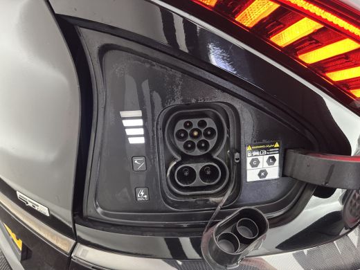 Kia EV6 GT-Line 77.4 kWh (3-Fase-11kW) {SOH-96%} (INCL-BTW) Aut. *HEATPUMP | PANO | HEAD-UP | LEATHER-ALC... ActivLease financial lease