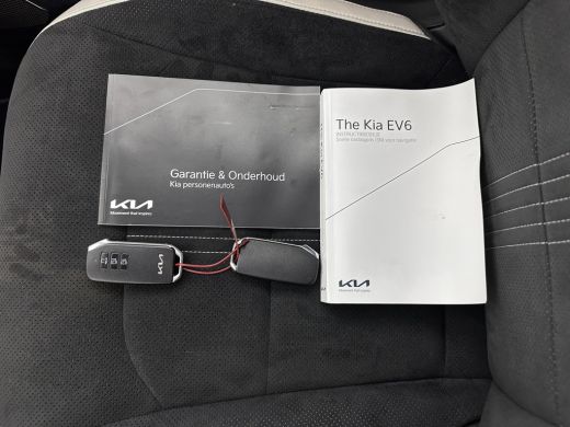 Kia EV6 GT-Line 77.4 kWh (3-Fase-11kW) {SOH-96%} (INCL-BTW) Aut. *HEATPUMP | PANO | HEAD-UP | LEATHER-ALC... ActivLease financial lease