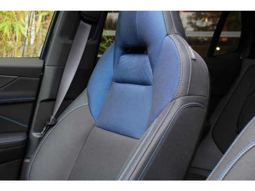 Lynk & Co 01 1.5 | Trekhaak | 360 Camera | Sfeerverlichting | Adaptive Cruise | Panoramadak ActivLease financial lease