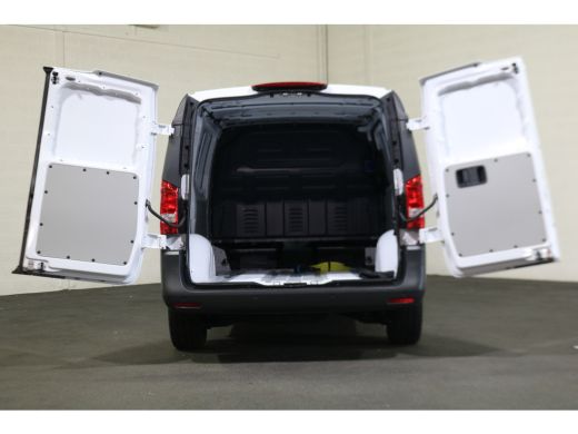 Mercedes-Benz eVito 112 L2 60 kWh Led ActivLease financial lease