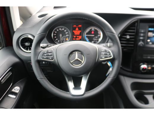 Mercedes-Benz eVito 112 L3 60 kWh Black Line ActivLease financial lease