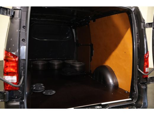 Mercedes-Benz eVito 112 L3 60 kWh Spoilerpakket ActivLease financial lease