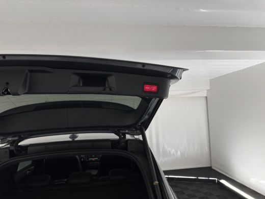 Mercedes-Benz GLE 350 d 4MATIC AMG Sport Edition (INCL-BTW) *PANO | DISTRONIC-PLUS | LEATHER | FULL-LED | BLINDSPOT... ActivLease financial lease