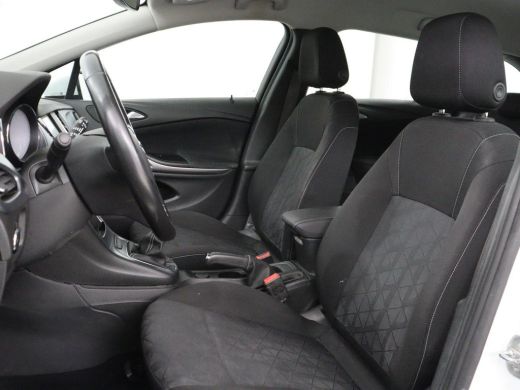 Opel Astra 1.0 Turbo 120 Jaar Edition | Trekhaak | Carplay | Navigatie | Cruise control | Airco | Parkeerhul... ActivLease financial lease