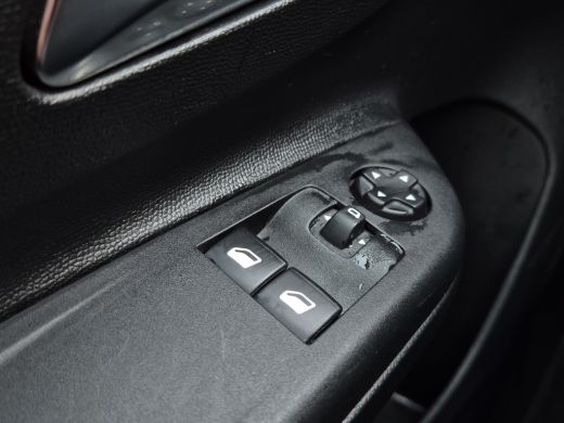 Opel Corsa 1.2 Edition Afneembare trekhaak | Carplay/android auto | DAB | Airco | Cruise control | ActivLease financial lease