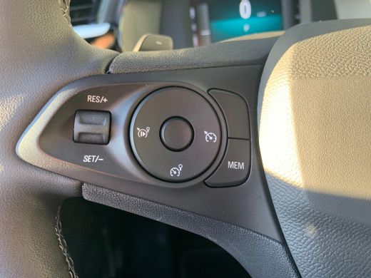 Opel Corsa 1.2 Turbo Hybrid GS Airco | Camera | Cruise Control | Dodehoek Detectie | Keyless | LED | Navi | ... ActivLease financial lease