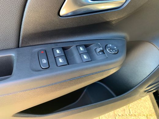 Opel Corsa 1.2 Turbo Hybrid GS Airco | Camera | Cruise Control | Dodehoek Detectie | Keyless | LED | Navi | ... ActivLease financial lease