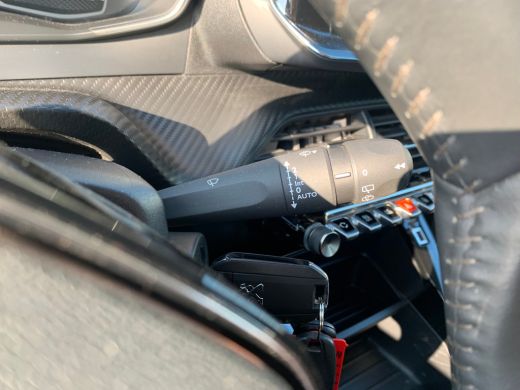 Peugeot 2008 1.2 PureTech Active Airco | AppleCarPlay/ Android Auto | Cruise Control | DAB | Navi | PDC Achter | ActivLease financial lease