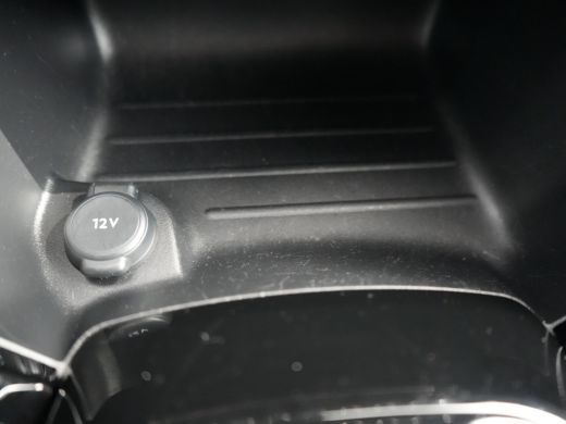 Peugeot 208 Hybrid 100 e-DCS6 Allure | Apple Carplay/Android Auto|telefoonintegratie premium | Cruise control... ActivLease financial lease