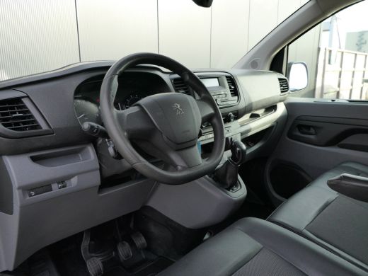 Peugeot Expert 226S 1.6 BlueHDI 95 Premium | 3-Zits | Trekhaak | Parkeersensoren | Cruise Control | Bluetooth | ... ActivLease financial lease
