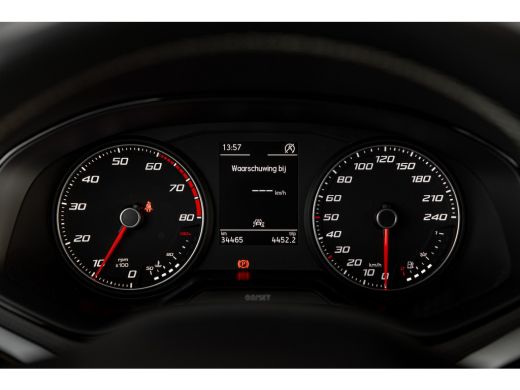 Seat Arona 1.0 TSI Style | Cruise Control | Carplay | Parkeersenor achter | Climate Control ActivLease financial lease