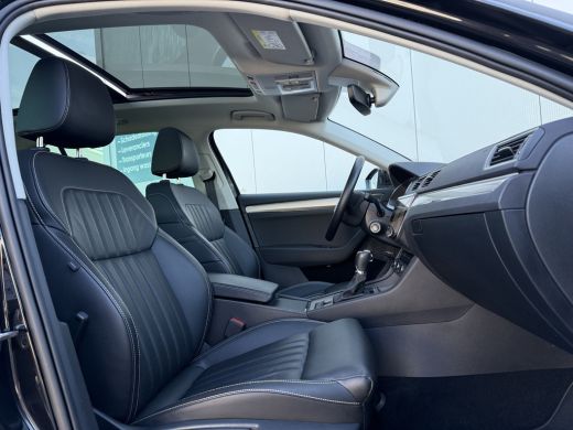 Skoda Superb Combi 1.4 TSI iV Business Edition | Leder | Pano dak ActivLease financial lease