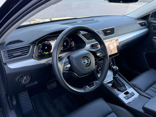 Skoda Superb Combi 1.4 TSI iV Business Edition | Leder | Pano dak ActivLease financial lease