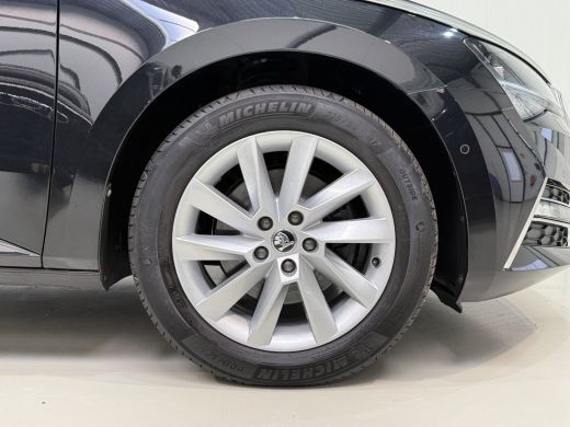 Skoda Superb Combi 1.4 TSI iV Business Edition | Leder | Pano dak ActivLease financial lease