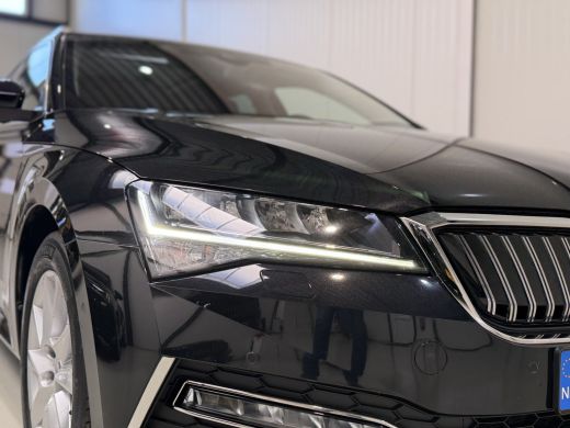 Skoda Superb Combi 1.4 TSI iV Business Edition | Leder | Pano dak ActivLease financial lease