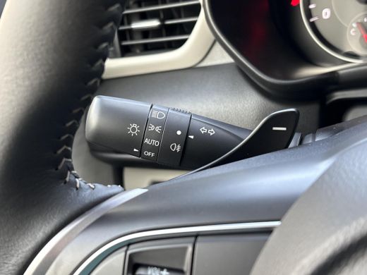 Suzuki Swift 1.2 Style Smart Hybrid **AUTOMAAT/ DODEHOEKDETECTIE/ KEYLESS** ActivLease financial lease