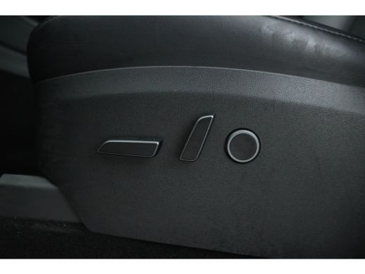 Tesla Model Y Long Range AWD 75 kWh Ruim 500Pk, Panorama, Climate, ActivLease financial lease