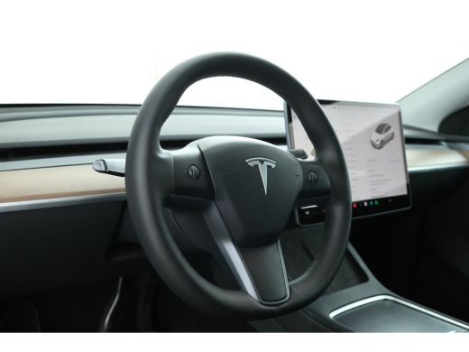 Tesla Model Y Long Range AWD 75 kWh Ruim 500Pk, Panorama, Climate, ActivLease financial lease