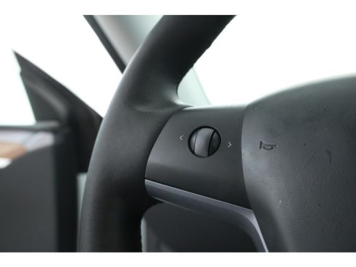 Tesla Model Y Long Range AWD 75 kWh Ruim 500Pk, Panorama, Climate, ActivLease financial lease