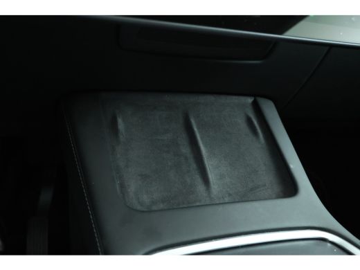 Tesla Model Y Long Range AWD 75 kWh Ruim 500Pk, Panorama, Climate, ActivLease financial lease