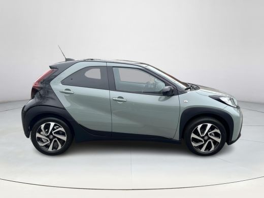 Toyota Aygo 1.0 VVT-i S-CVT Pulse ActivLease financial lease