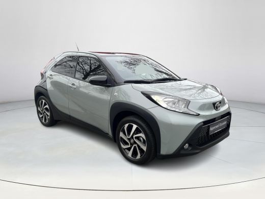 Toyota Aygo 1.0 VVT-i S-CVT Pulse ActivLease financial lease