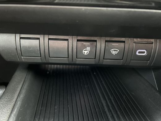 Toyota C-HR 1.8 Hybrid 140 Dynamic ActivLease financial lease