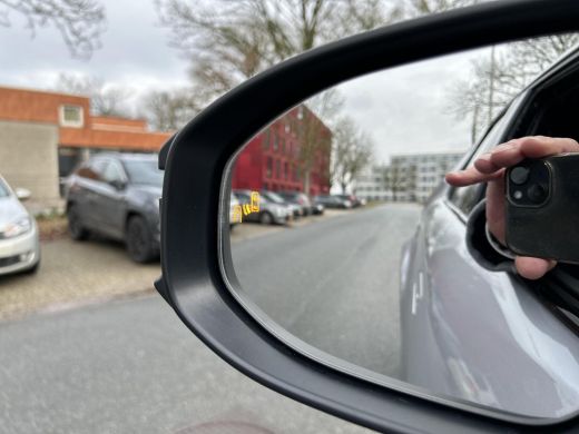 Toyota C-HR 1.8 Hybrid 140 Dynamic ActivLease financial lease