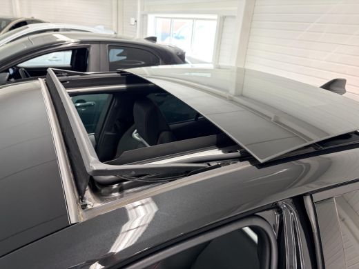 Toyota Corolla Hybrid 200 GR Sport Plus ActivLease financial lease