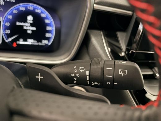 Toyota Corolla Hybrid 200 GR Sport Plus ActivLease financial lease