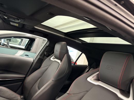 Toyota Corolla Hybrid 200 GR Sport Plus ActivLease financial lease