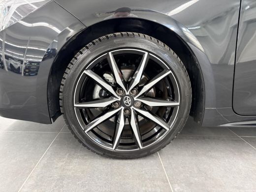 Toyota Corolla Hybrid 200 GR Sport Plus ActivLease financial lease