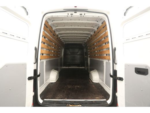Volkswagen Crafter 2.0 TDI 177PK L5H3 | Aut. | 3000KG Trekgew. | Trekh. | Airco | Cruise | Camera | Carplay ActivLease financial lease