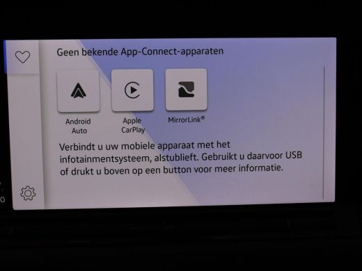 Volkswagen Golf 1.4 eHybrid Style | Head-Up | Stoelverwarming | Trekhaak | Sfeerverlichting | Massage | Camera | ... ActivLease financial lease